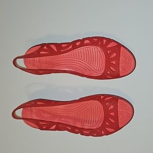 Women's Pink Boulder Color Crocs Sz 8W